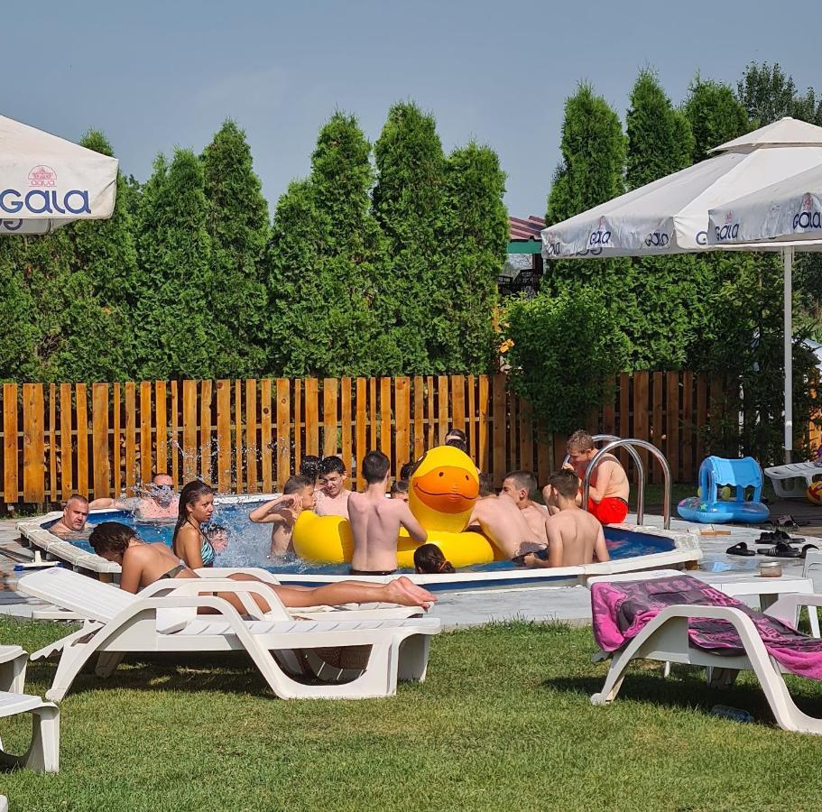Garni Hotel&Spa Nicolo Kruševac Esterno foto